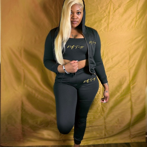 Three Piece Set with Crop Top - Picture 3 of 3